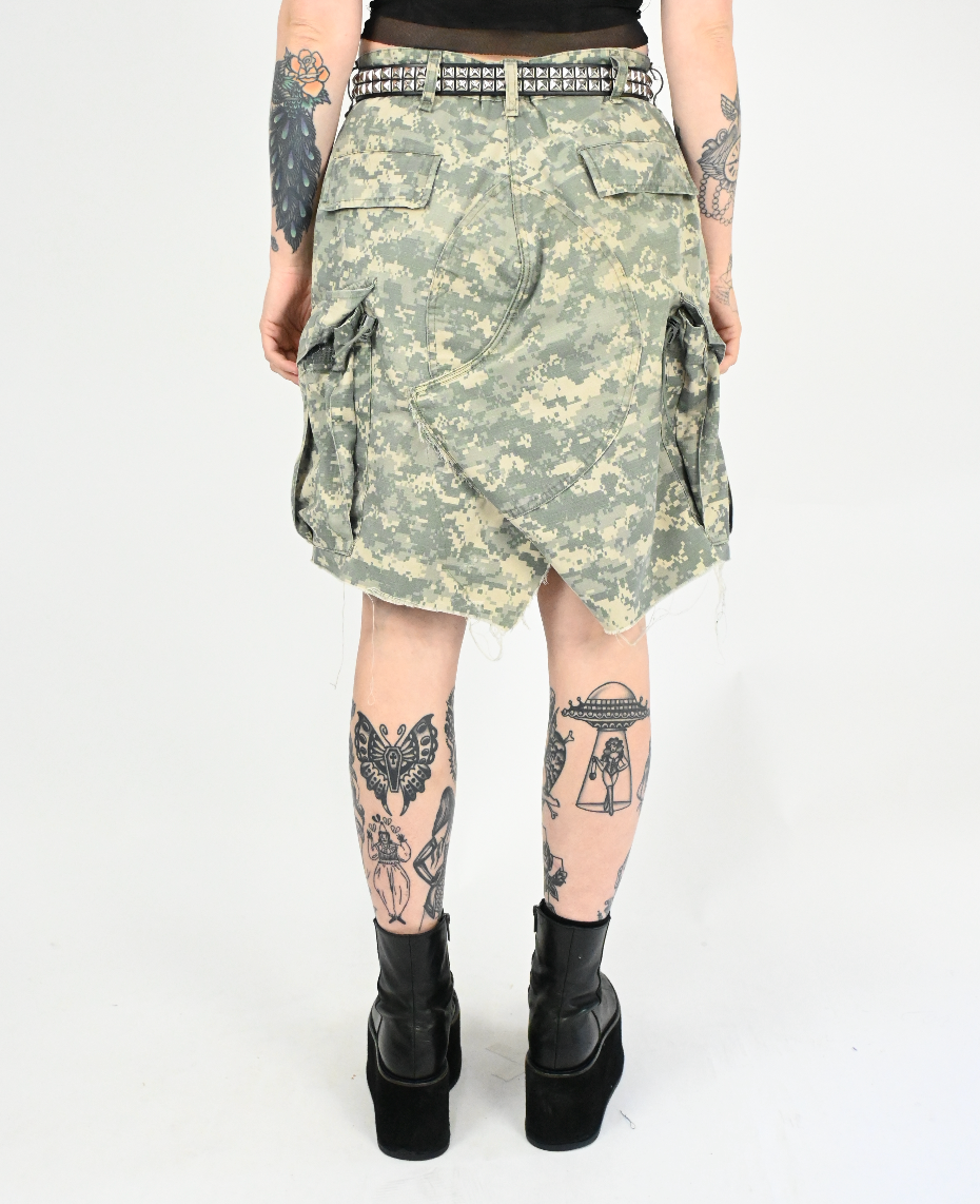 Combat skirt